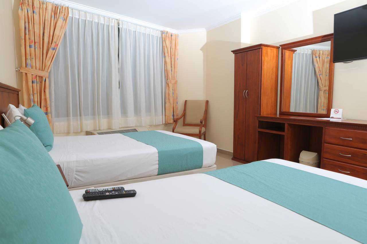 Hotel El Marques Atacames Exterior photo